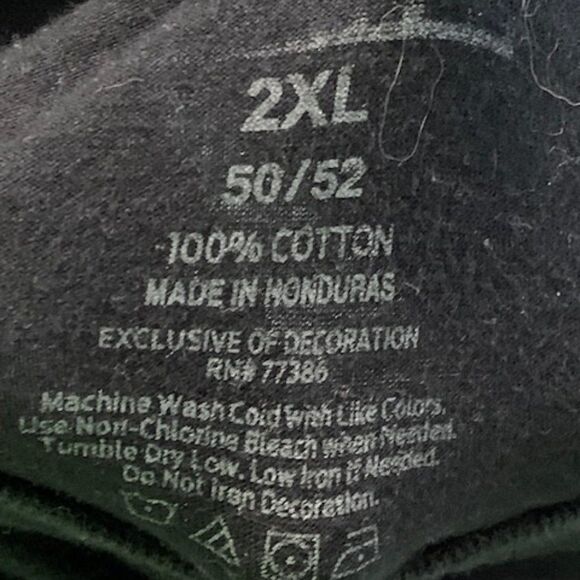 Punisher vintage marvel father/son or brother set of shirts,  size 2x and M - Picture 2 of 4